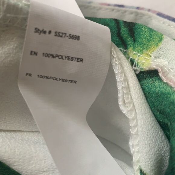 🌸nwt Revamped High Waisted Floral Pants🌸 - Picture 11 of 12